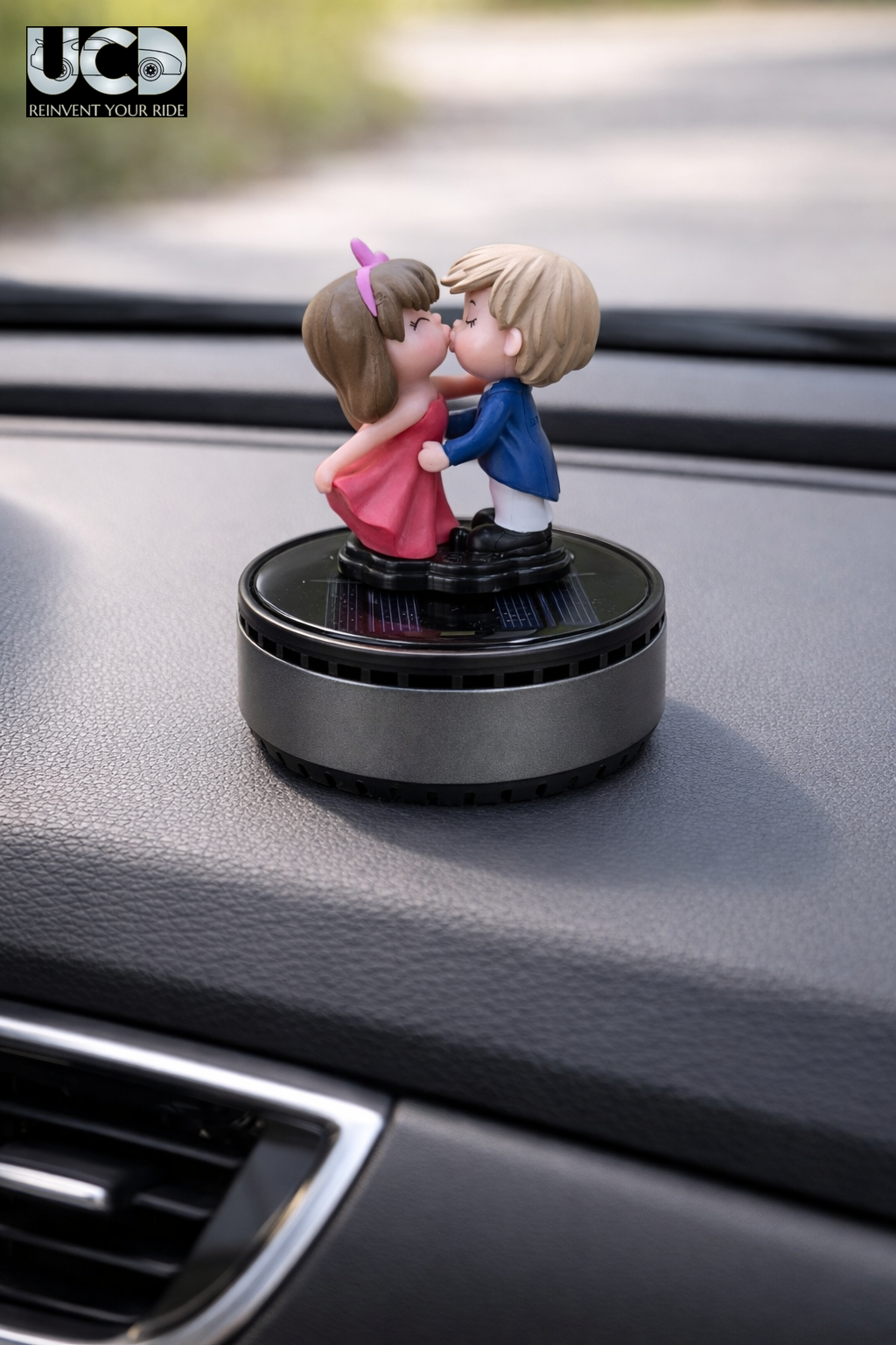 Solar Powered Rotating KS02 Couple Showpiece with Aroma Diffuser Bottle – Romantic Dashboard & Home Decor